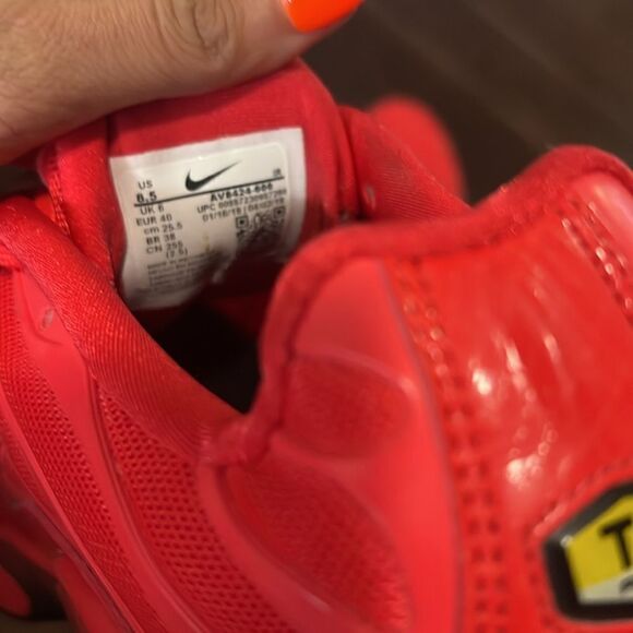 Nike Air Max Plus - Trainers in Red - Size 8.5 in Excellent Condition - Picture 5 of 6